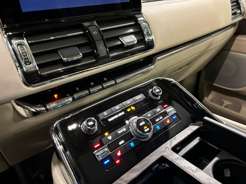 2021 Lincoln Navigator Reserve - Photo 17