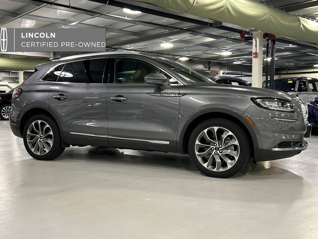 2023 Lincoln Nautilus Reserve AWD's photo