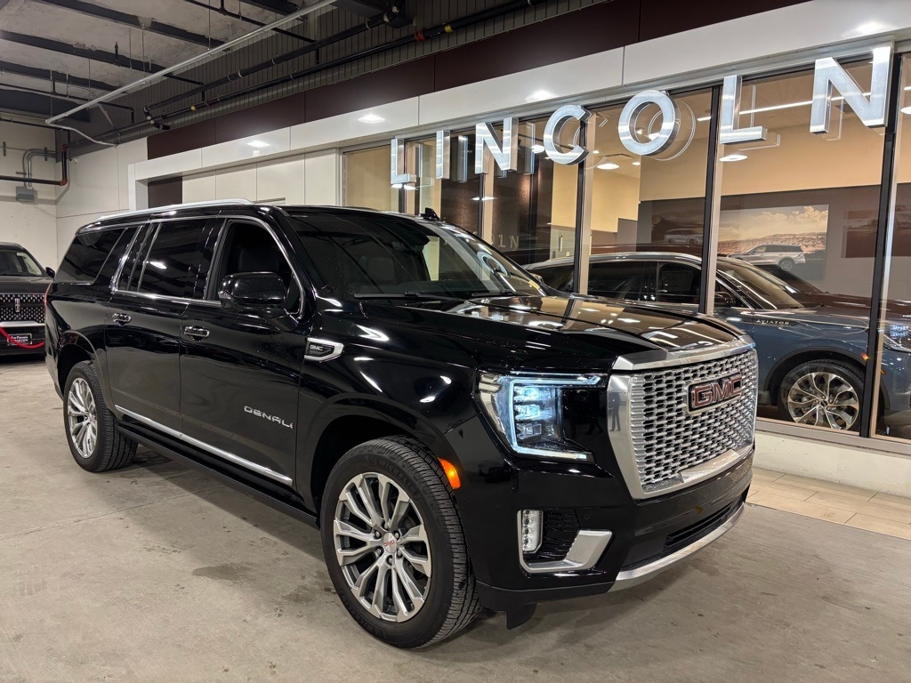 Used 2021 GMC Yukon XL Denali SUV
