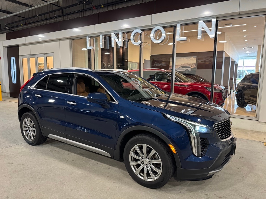 2019 Cadillac XT4 Premium Luxury
