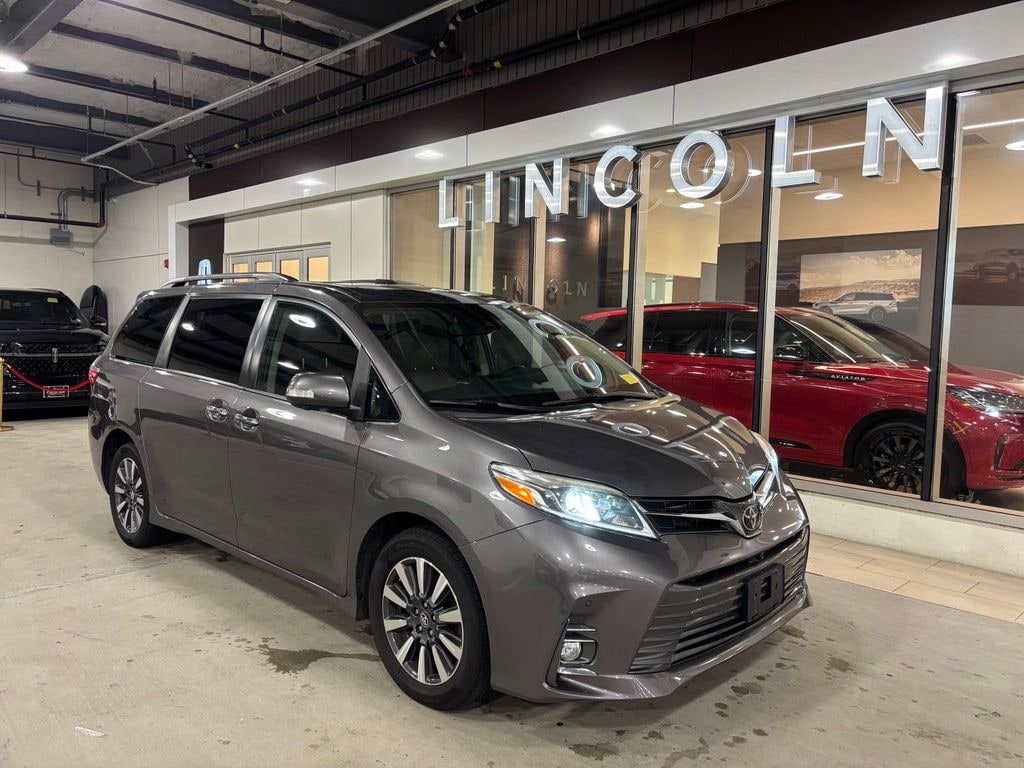 Used 2020 Toyota Sienna Limited Premium Minivan/Van