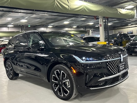 2025 Lincoln Nautilus Reserve SUV