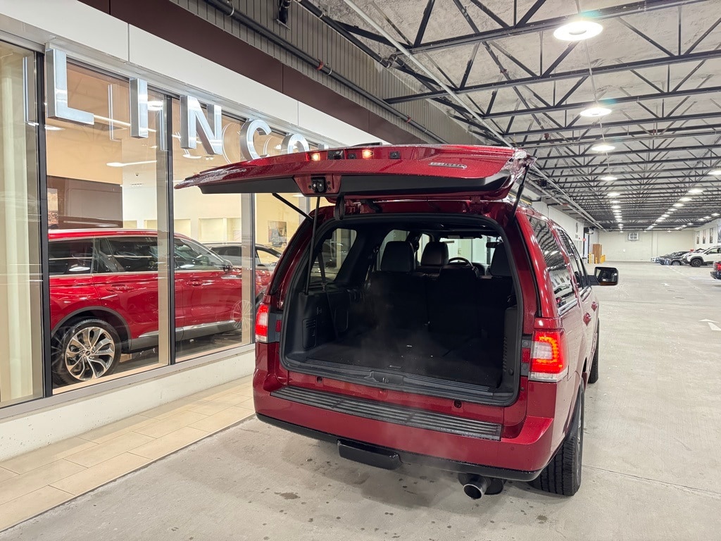 Used 2016 Lincoln Navigator Reserve with VIN 5LMJJ2LT2GEL06528 for sale in Elmsford, NY