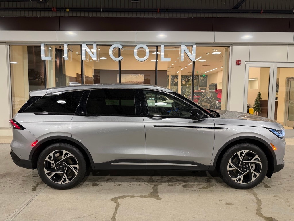 Certified 2024 Lincoln Nautilus Premiere SUV