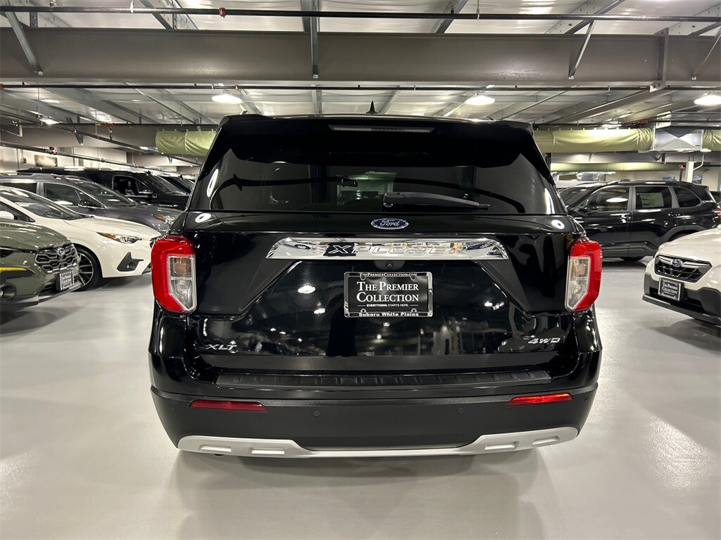 2021 Ford Explorer XLT photo 3