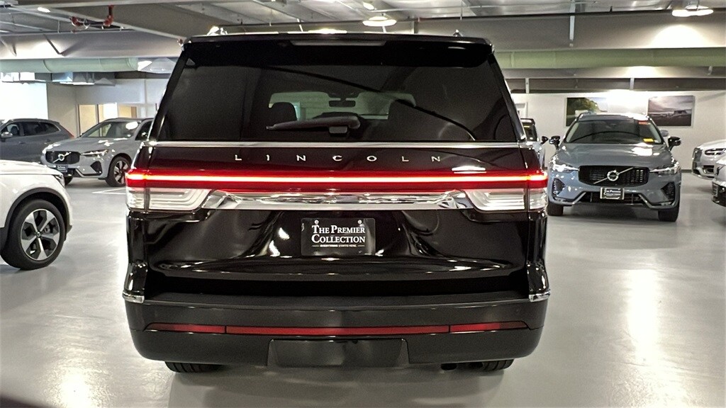 2022 Lincoln Navigator Reserve photo 3