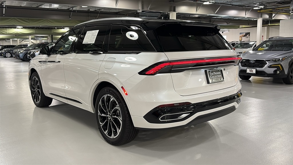 Used 2025 Lincoln Nautilus Reserve SUV