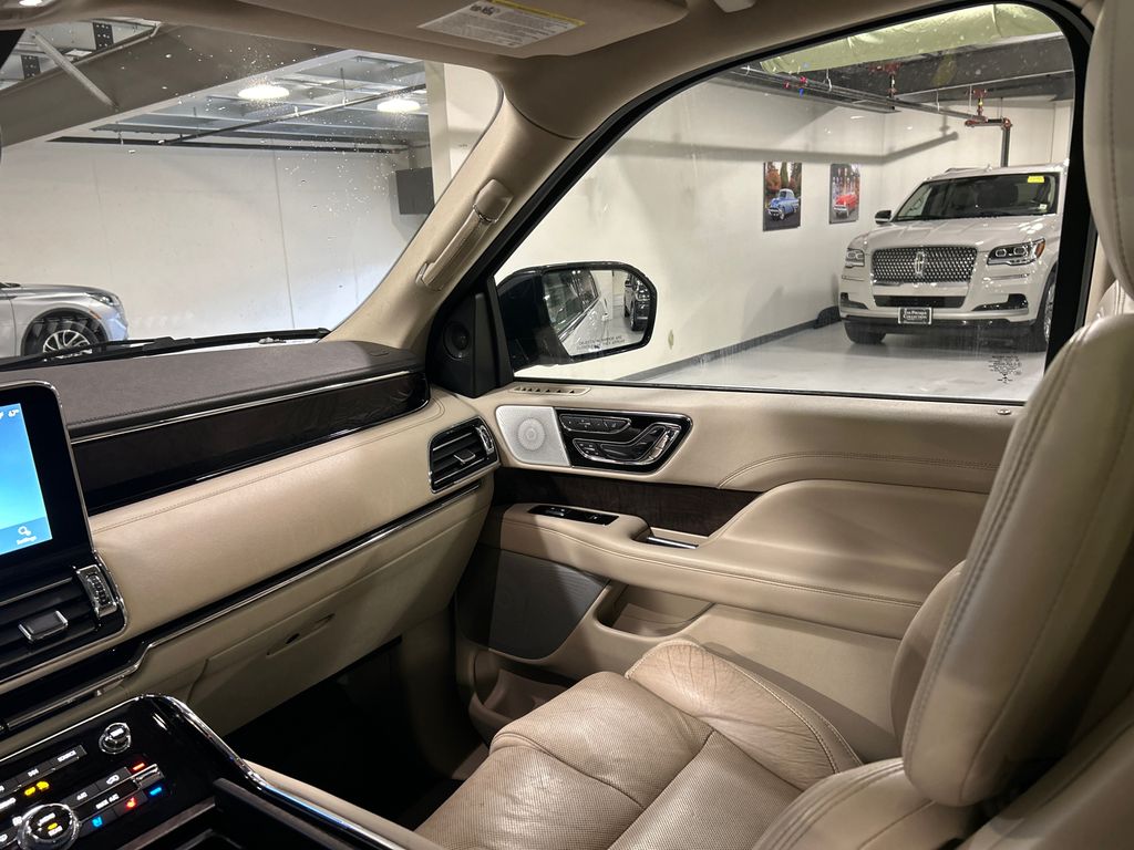 2021 Lincoln Navigator Reserve - Photo 25