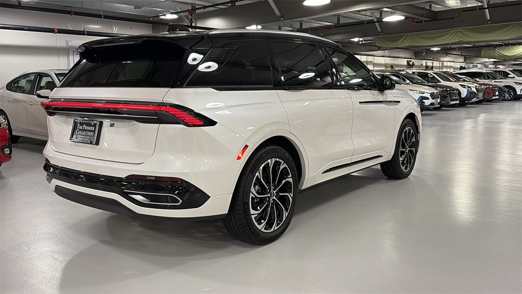 Used 2025 Lincoln Nautilus Reserve SUV