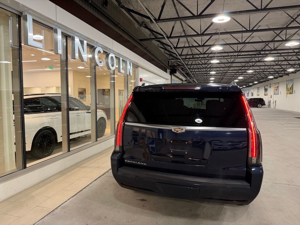 Used 2017 Cadillac Escalade ESV Platinum Edition SUV