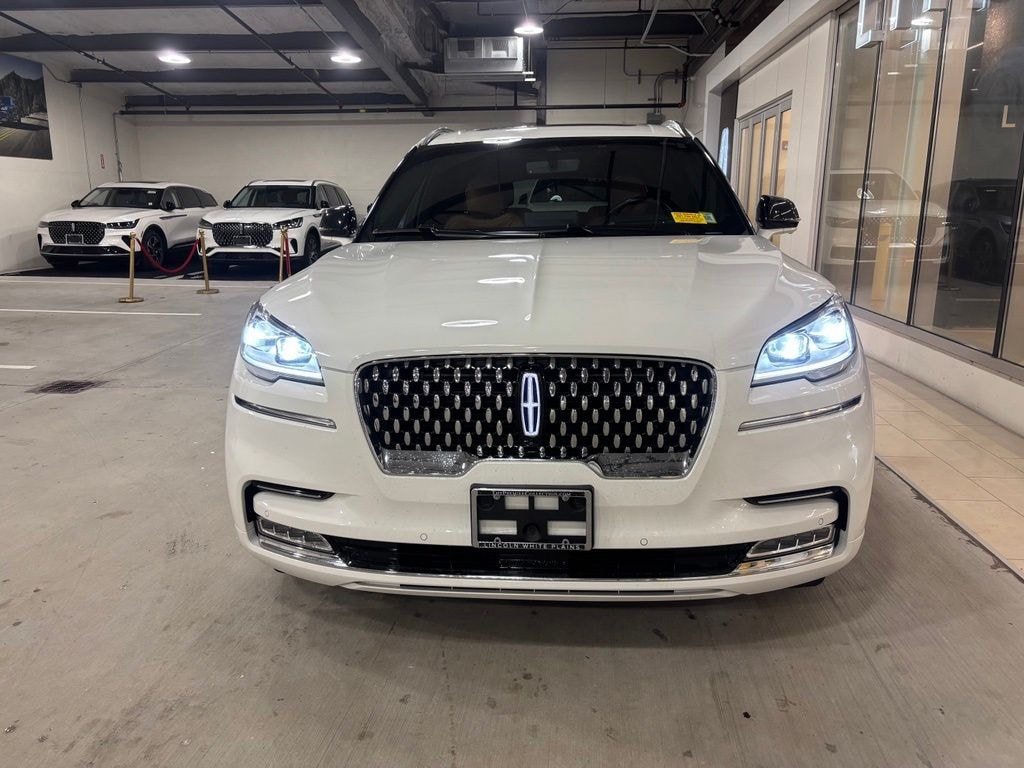 Certified 2023 Lincoln Aviator Plug-In Hybrid Black Label Grand Touring SUV