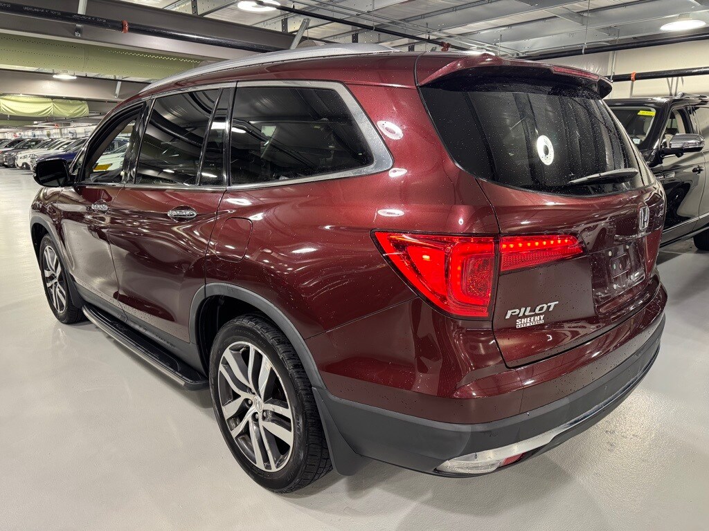 2018 Honda Pilot Touring photo 4