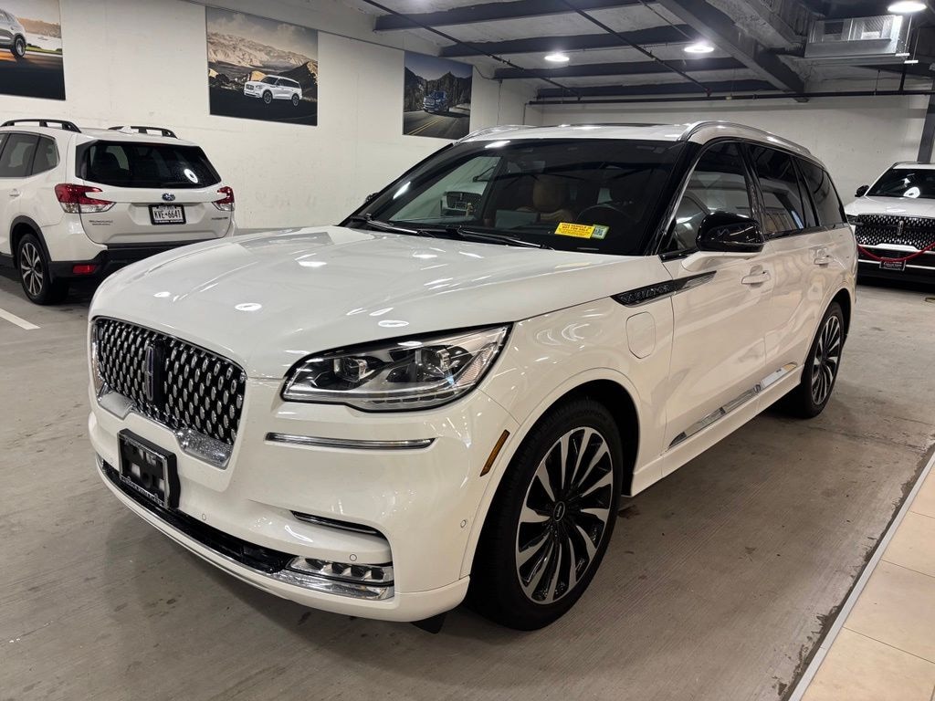 Certified 2023 Lincoln Aviator Plug-In Hybrid Black Label Grand Touring SUV