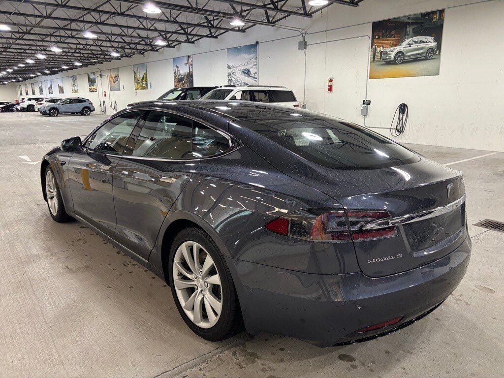 2017 Tesla Model S 90D photo 4