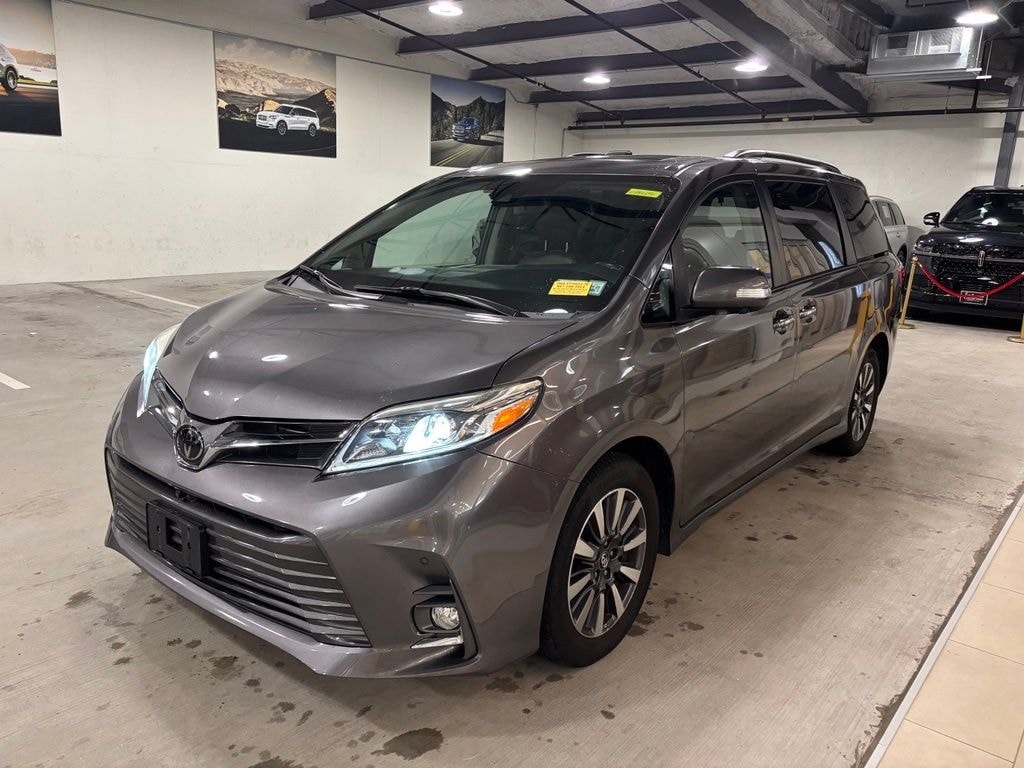 Used 2020 Toyota Sienna Limited Premium Minivan/Van
