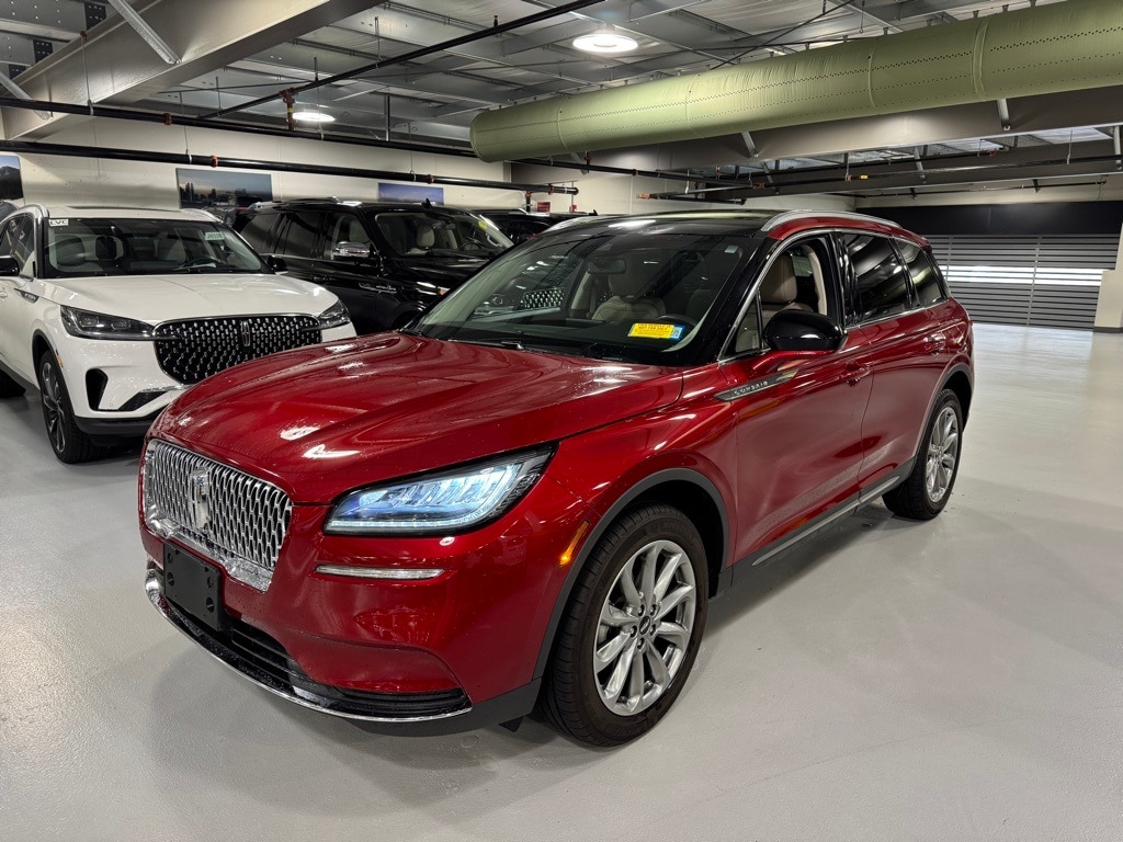Used 2022 Lincoln Corsair Base with VIN 5LMCJ1D97NUL06890 for sale in Elmsford, NY