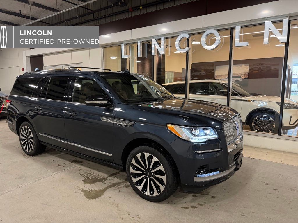 2022 Lincoln Navigator Reserve L 4WD's photo