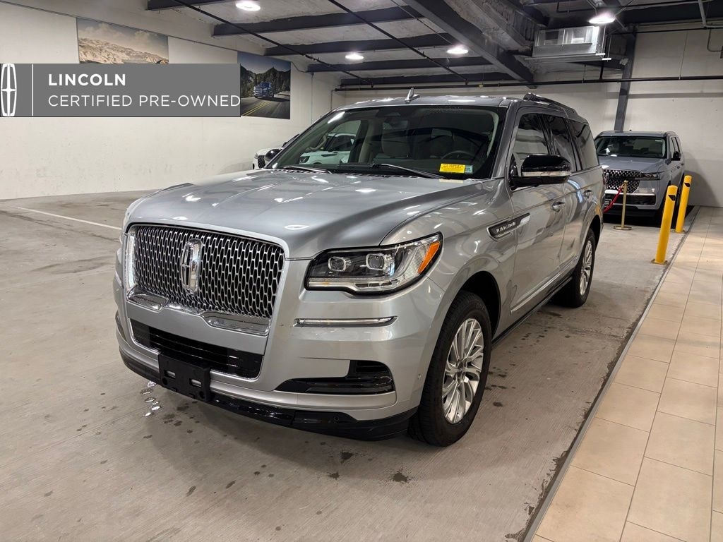Certified 2022 Lincoln Navigator Standard SUV