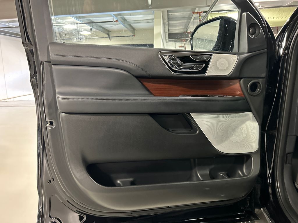 2023 Lincoln Navigator Reserve - Photo 9
