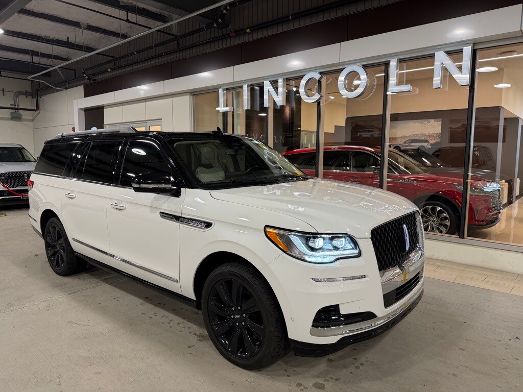 Certified 2022 Lincoln Navigator L L Black Label SUV