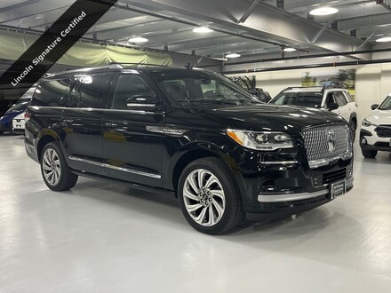 2023 Lincoln Navigator L Reserve SUV