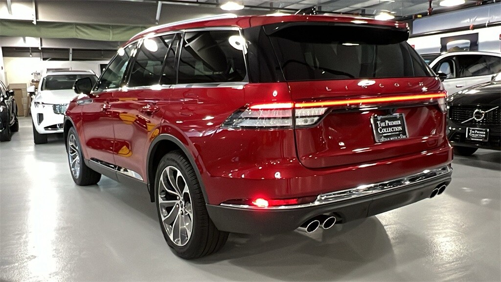 2025 Lincoln Aviator Reserve photo 4
