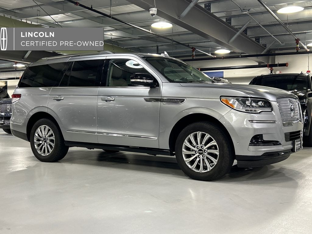 Certified 2022 Lincoln Navigator Standard SUV