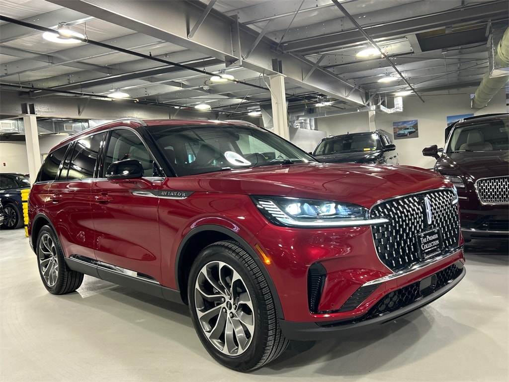 2025 Lincoln Aviator Reserve's photo