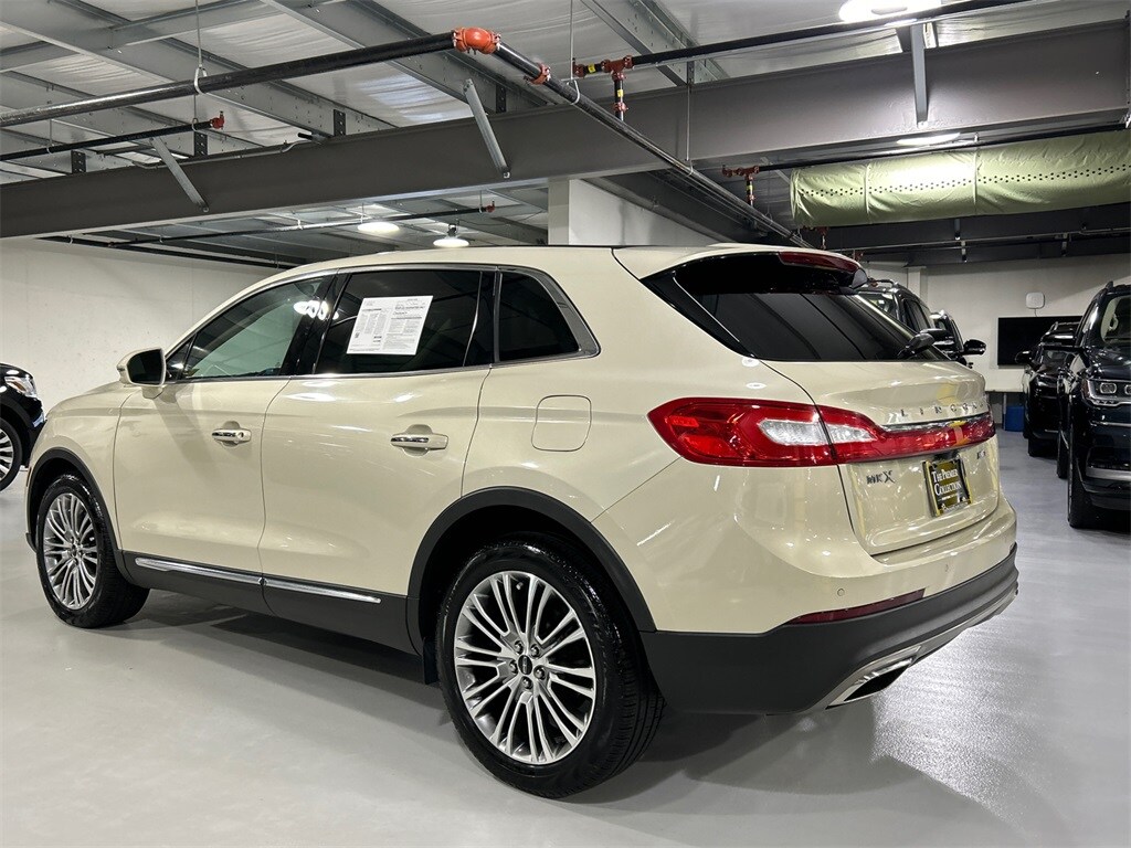 2016 Lincoln MKX Reserve photo 4