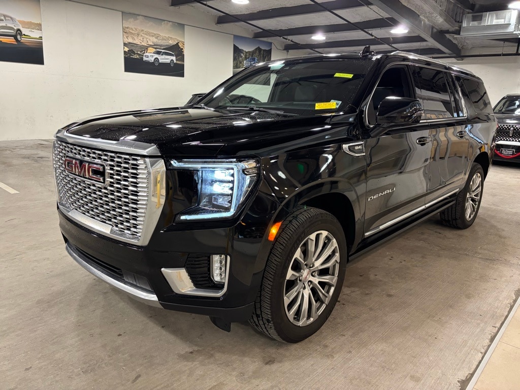 Used 2021 GMC Yukon XL Denali SUV