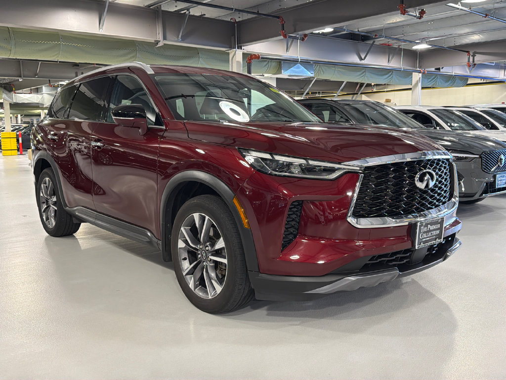 2022 INFINITI QX60 LUXE