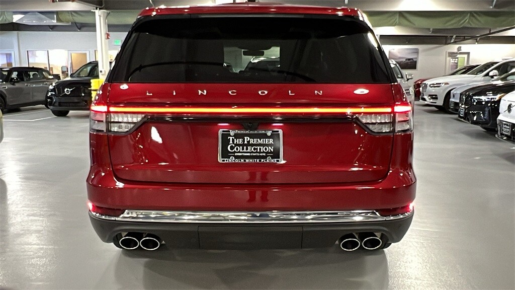 2025 Lincoln Aviator Reserve photo 3