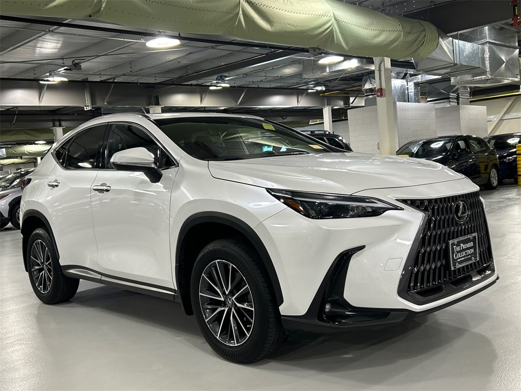 2023 Lexus NX Hybrid 350h's photo
