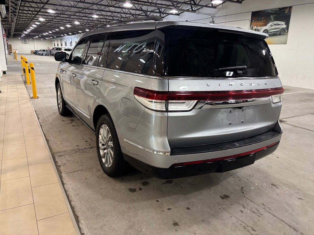 Certified 2022 Lincoln Navigator Standard SUV