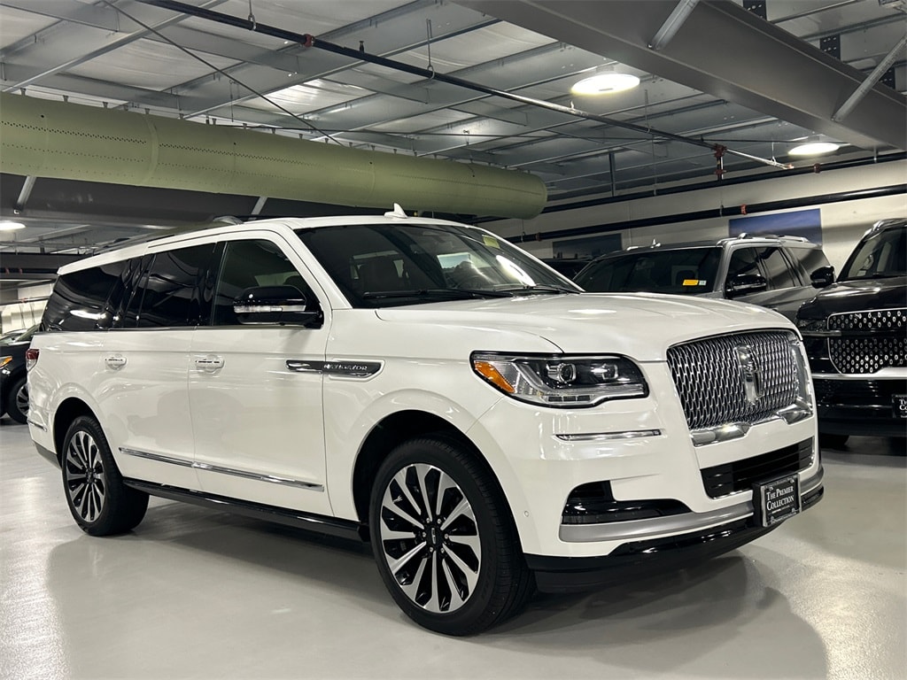 2022 Lincoln Navigator Reserve L's photo