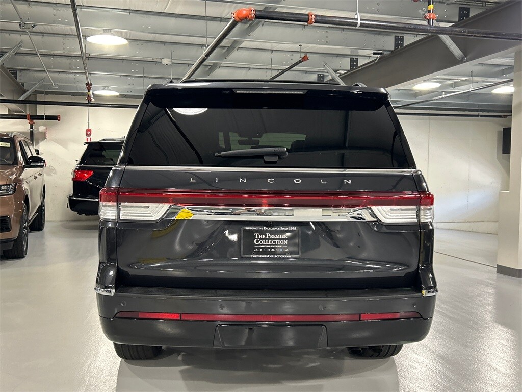 2022 Lincoln Navigator Reserve photo 3