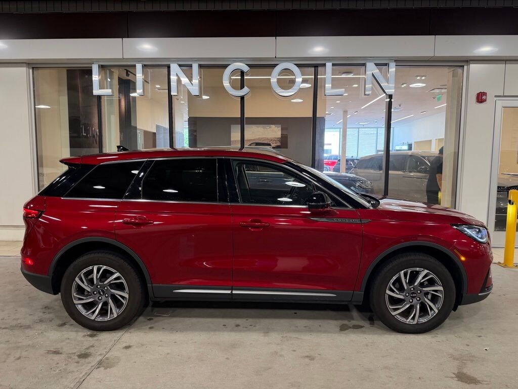 Used 2023 Lincoln Corsair Standard SUV