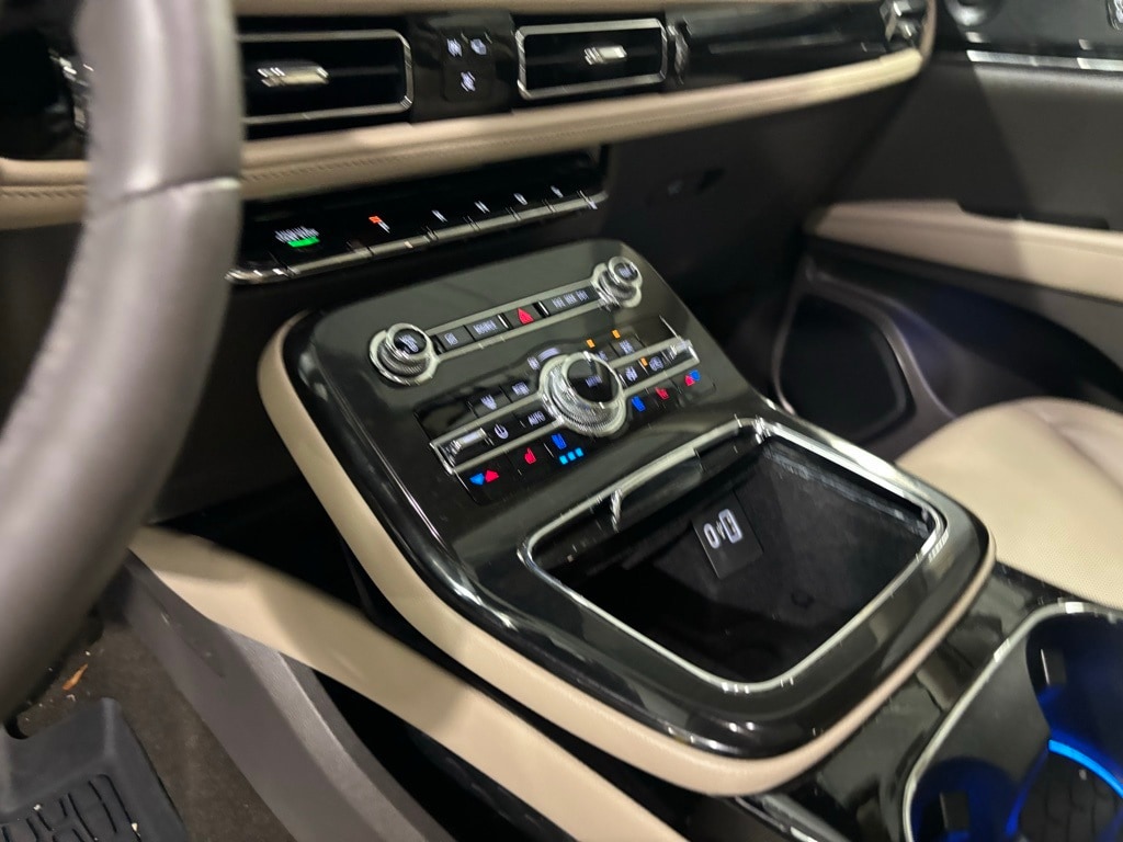 Used 2023 Lincoln Navigator Black Label with VIN 5LMJJ2TG0PEL08457 for sale in Elmsford, NY