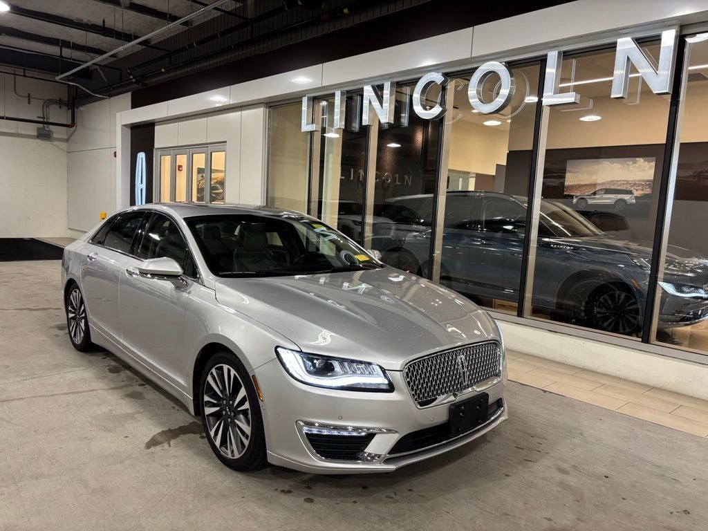 Used 2018 Lincoln MKZ Hybrid Reserve Sedan