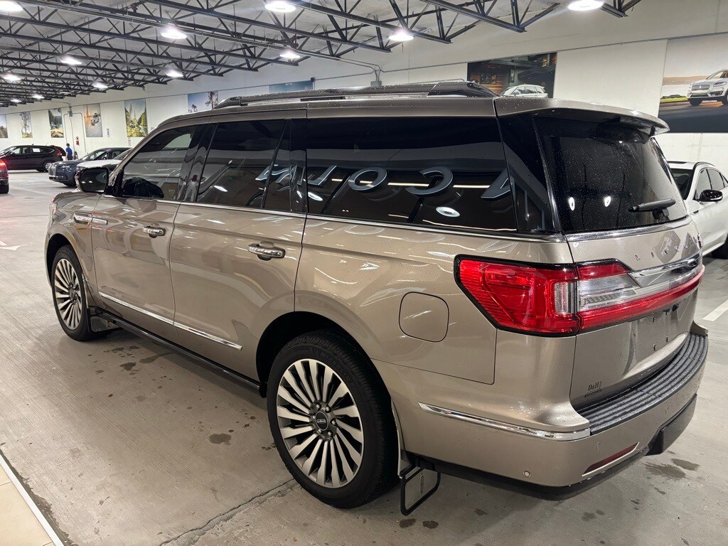 2019 Lincoln Navigator Reserve photo 4