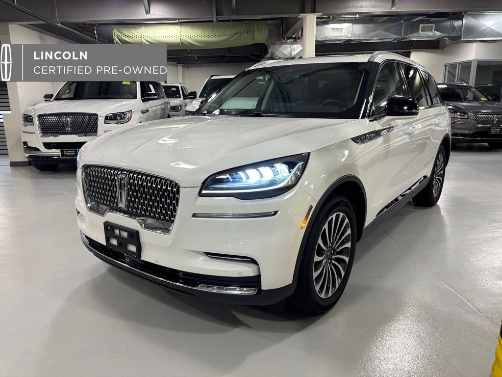 2024 Lincoln Aviator Premiere AWD's photo