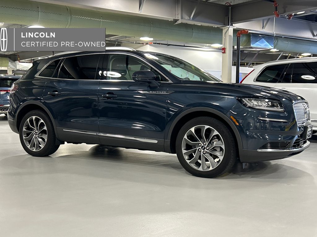 2023 Lincoln Nautilus Reserve AWD's photo