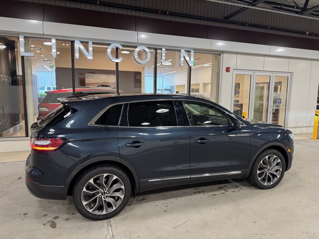 Used 2022 Lincoln Nautilus Reserve SUV