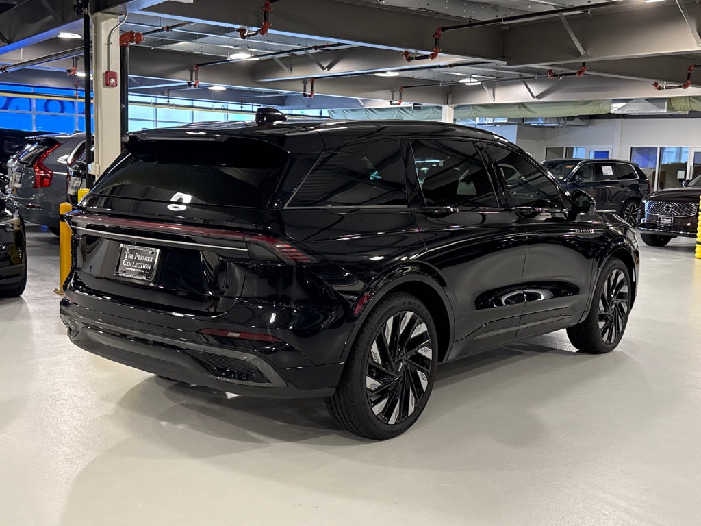 Used 2024 Lincoln Nautilus Reserve SUV