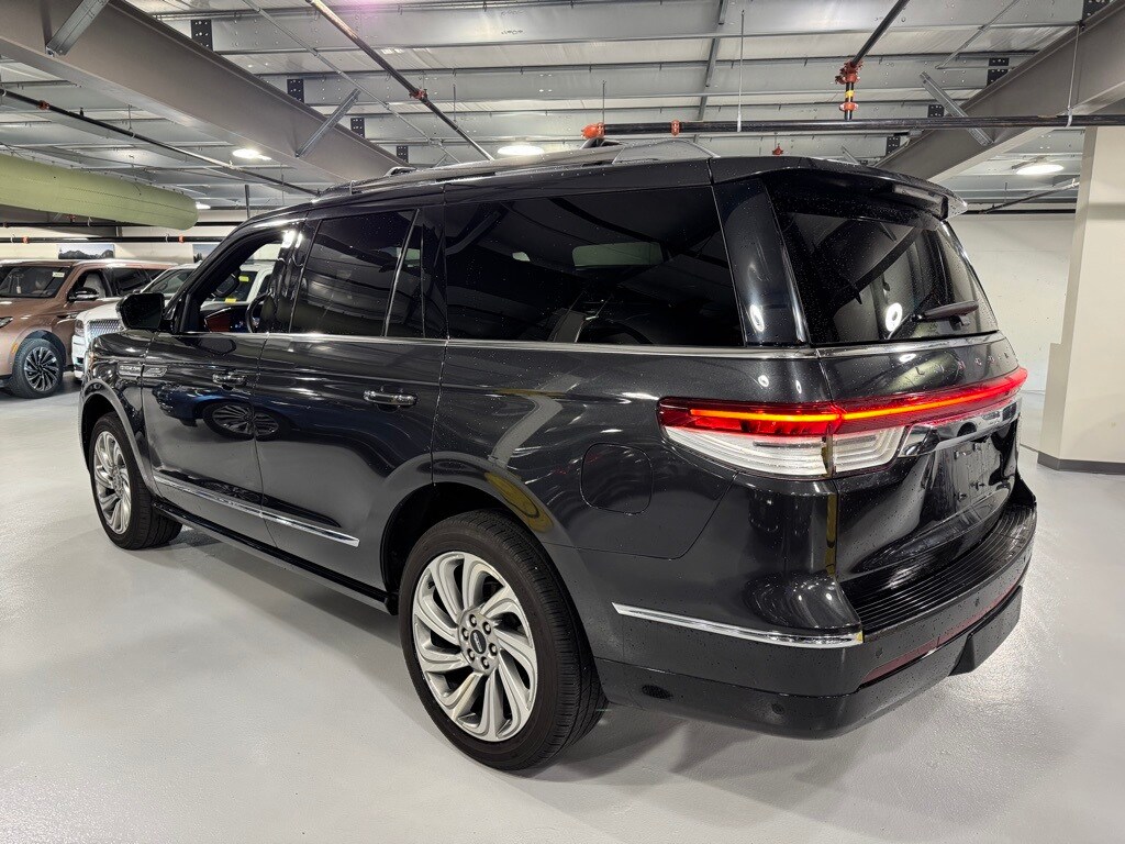 2022 Lincoln Navigator Reserve photo 4