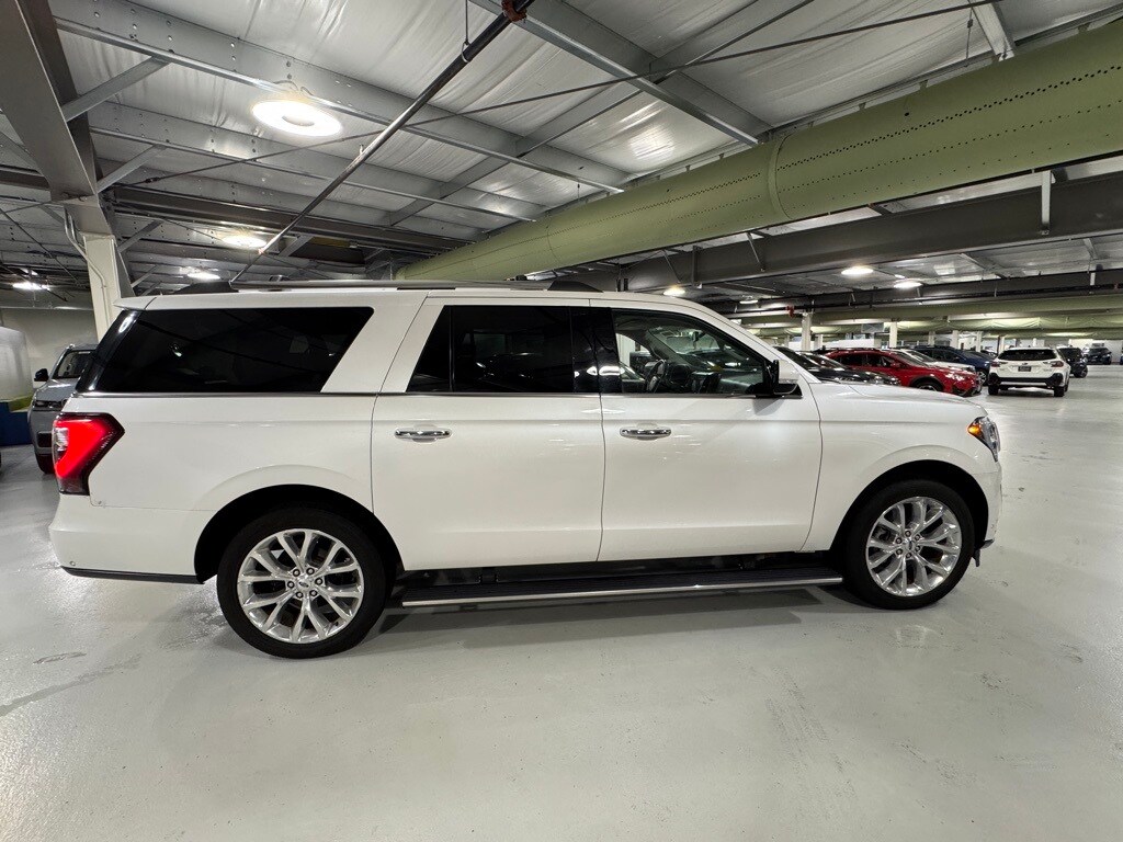 2019 Ford Expedition MAX Limited photo 3