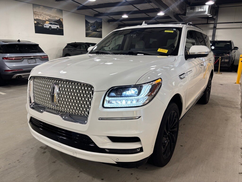 2020 Lincoln Navigator Reserve photo 2