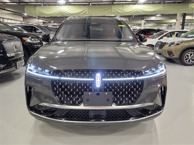 Used 2024 Lincoln Nautilus Black Label with VIN 5LMPJ9JA4RJ787140 for sale in Elmsford, NY