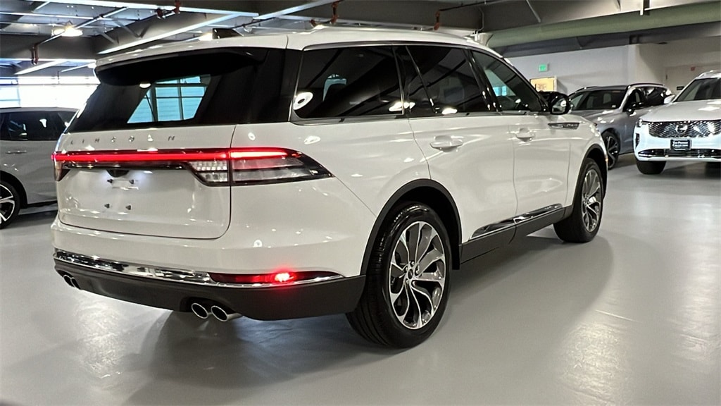 Used 2025 Lincoln Aviator Reserve with VIN 5LM5J7XC9SGL02756 for sale in Elmsford, NY