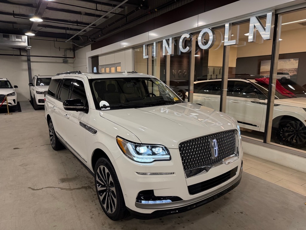 2024 Lincoln Navigator Reserve L's photo